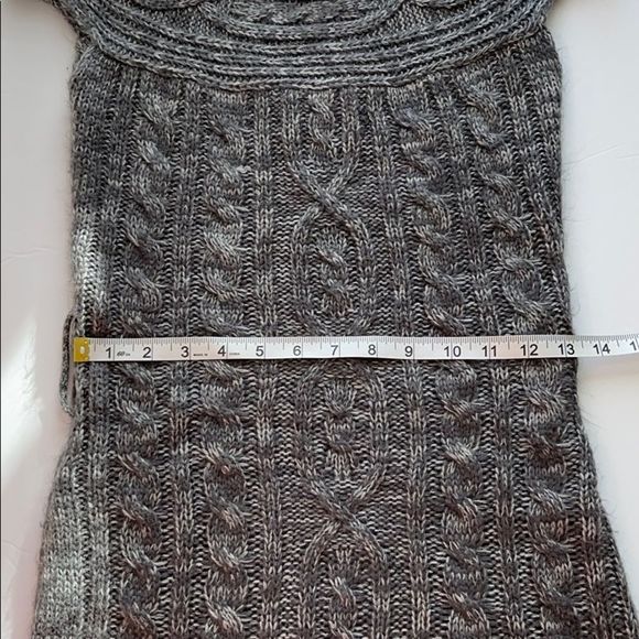 American Rag Cie gray off shoulder sweater tunic - Picture 11 of 12